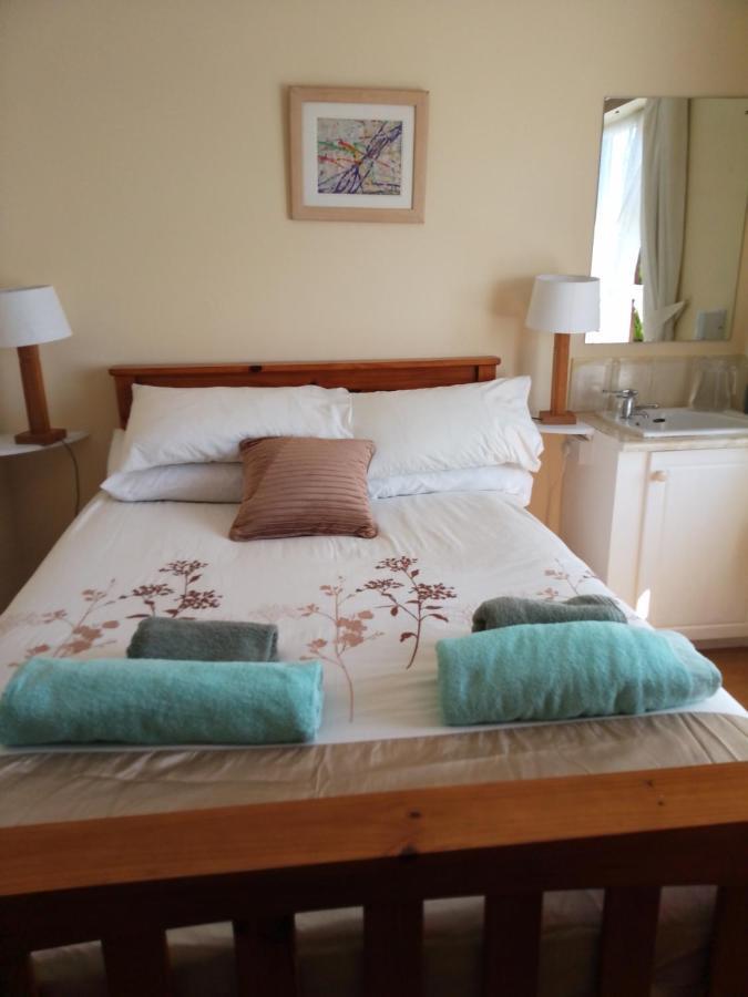 Room In Bungalow - Very Nice View With This Room Sneem Exteriér fotografie